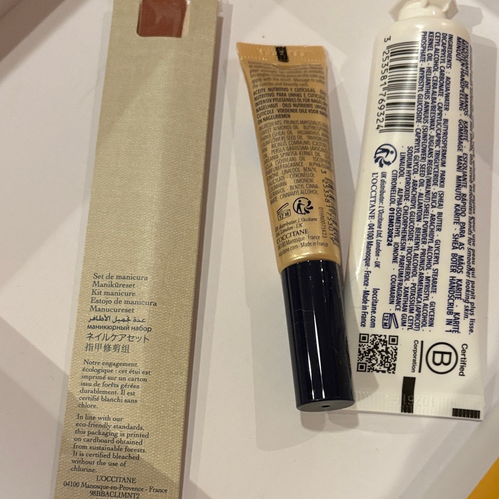 L'OCCITANE Hand Care Trio - Limited Edition Gold & White Gift Set - New - Picture 4 of 5